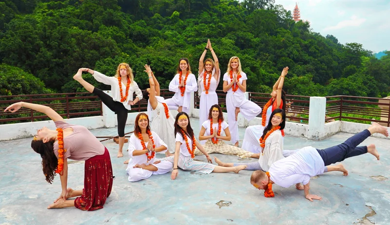 100 Hour Yoga Teacher Training in Rishikesh, India