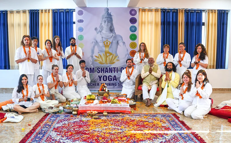 200 Hour Yoga Teacher Training in Rishikesh