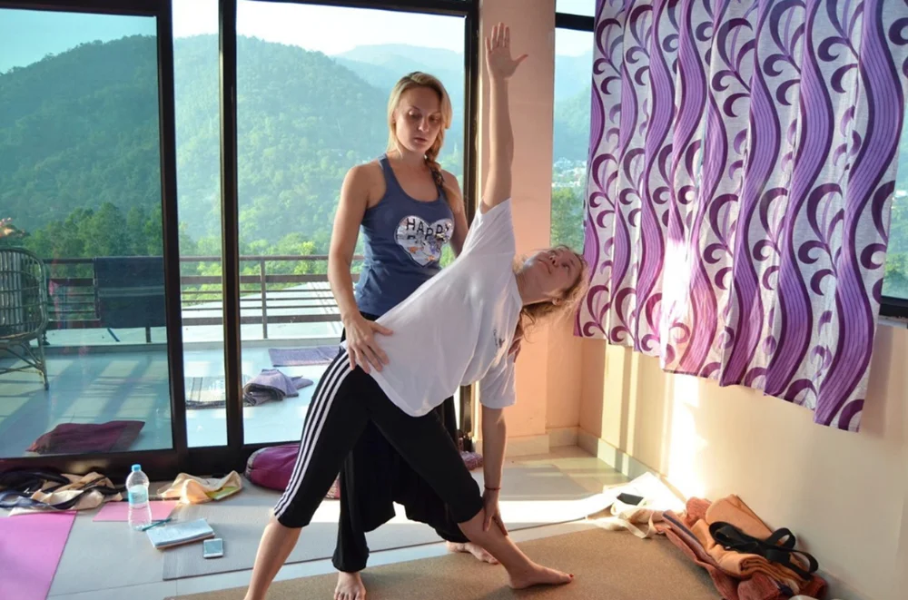 50 Hour Yoga Teacher Training in Rishikesh